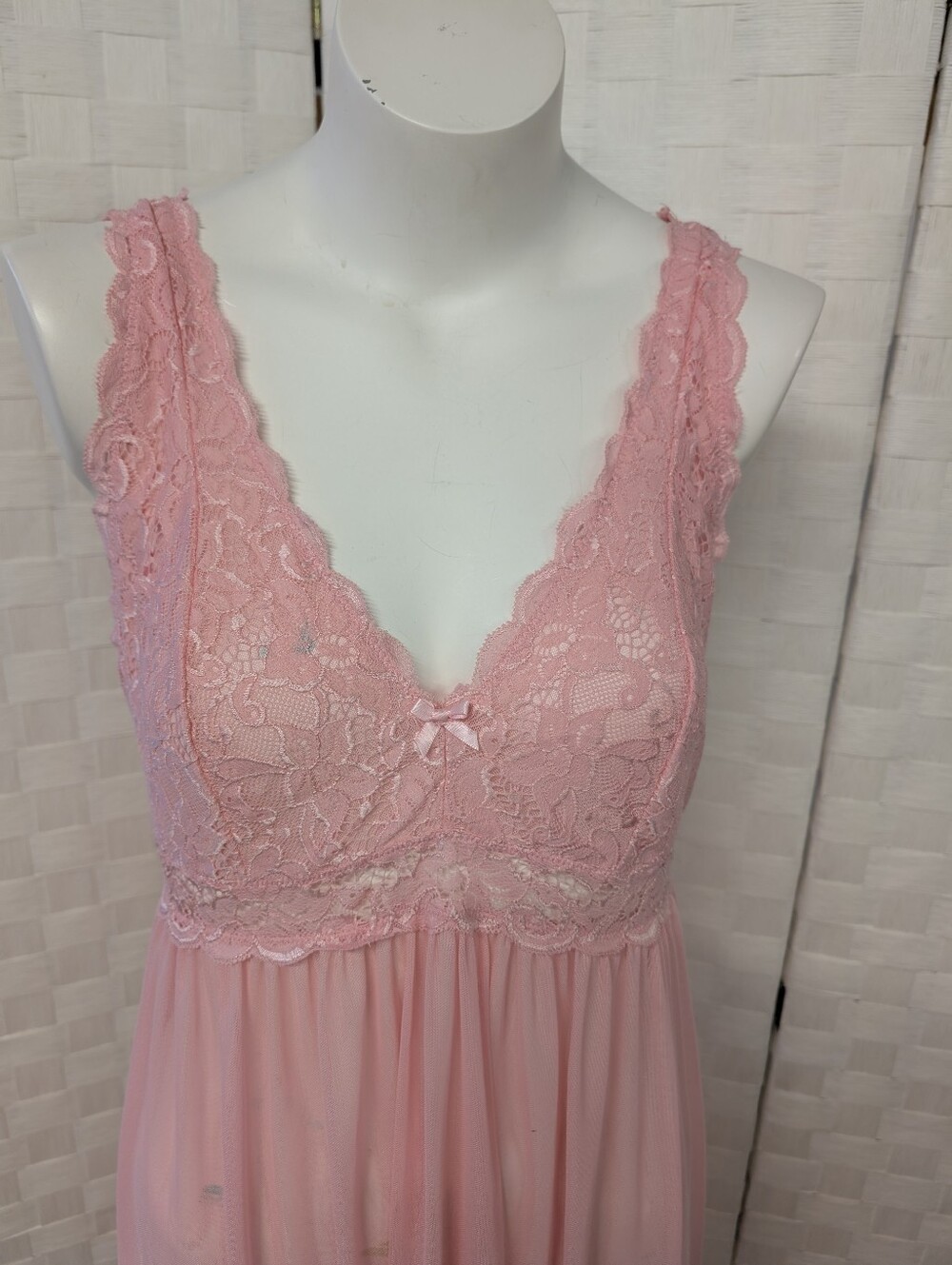 Nightgown Lingerie Pink Lace Empire-Waist Nightgown Size L - Picture 3 of 4